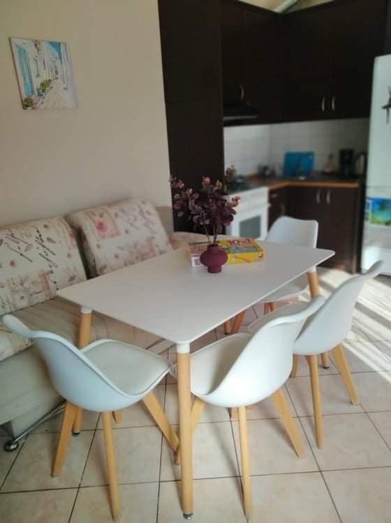 Apartment Ammos *