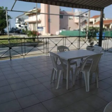 Ammos Apartments Nea Karvali Exterior photo