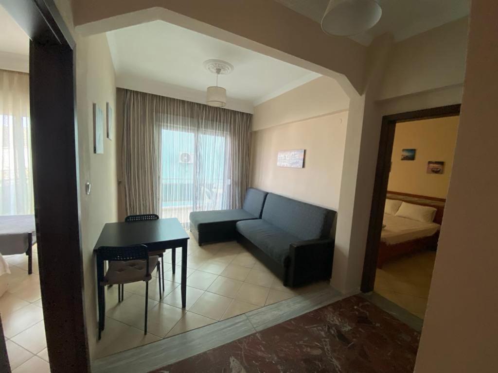 Apartment Ammos